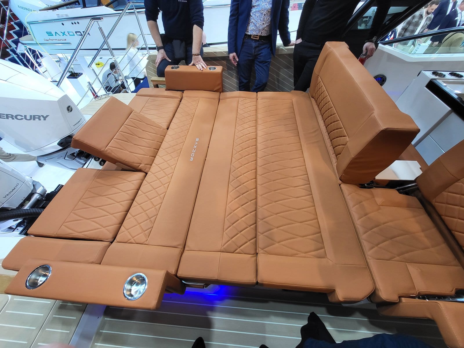 Saxdor 320 GTO cockpit overview